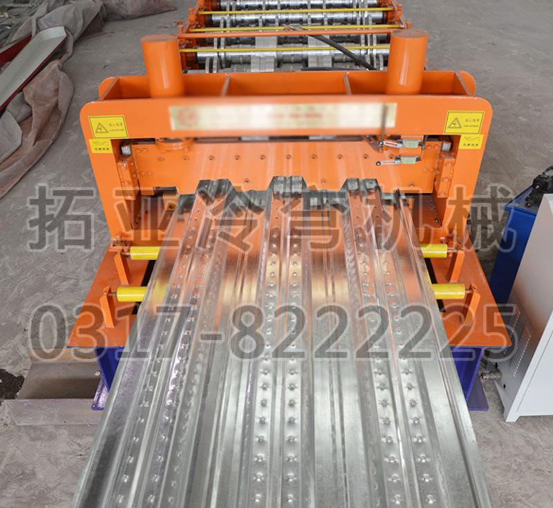 全自動樓承板壓瓦機(jī) 現(xiàn)澆樓層板成型機(jī) 樓層組合承重板壓型設(shè)備